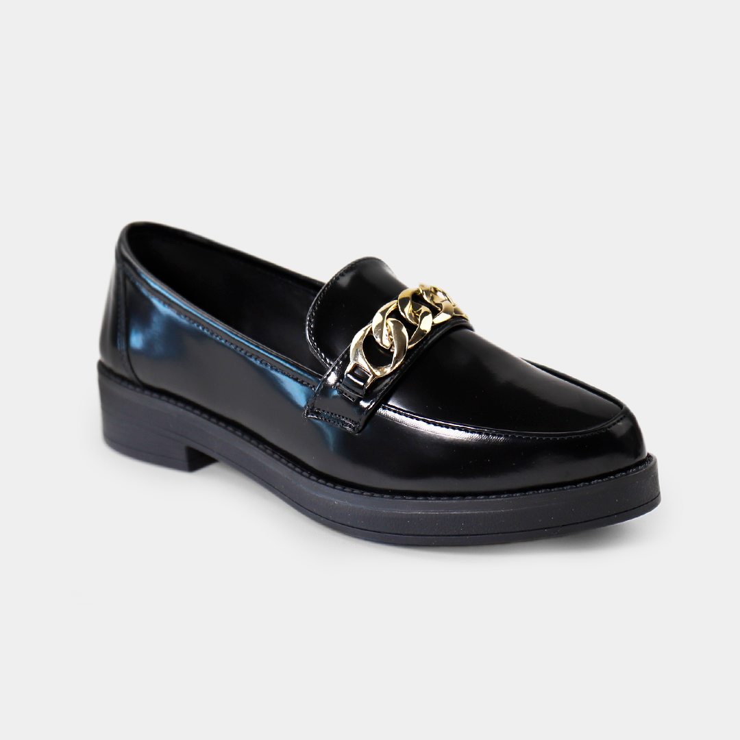 Mocasín color negro