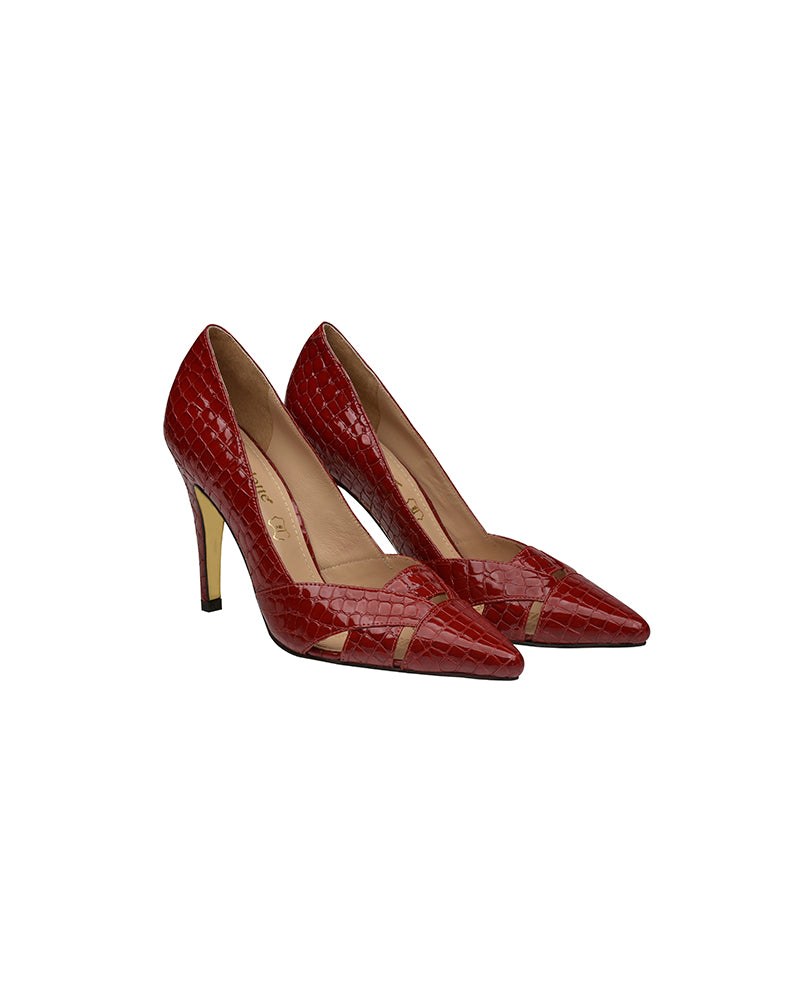 Zapatilla en charol rojo tacón alto