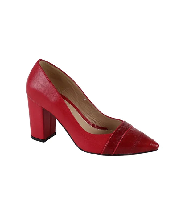 Zapatilla en piel color rojo con tacón ancho