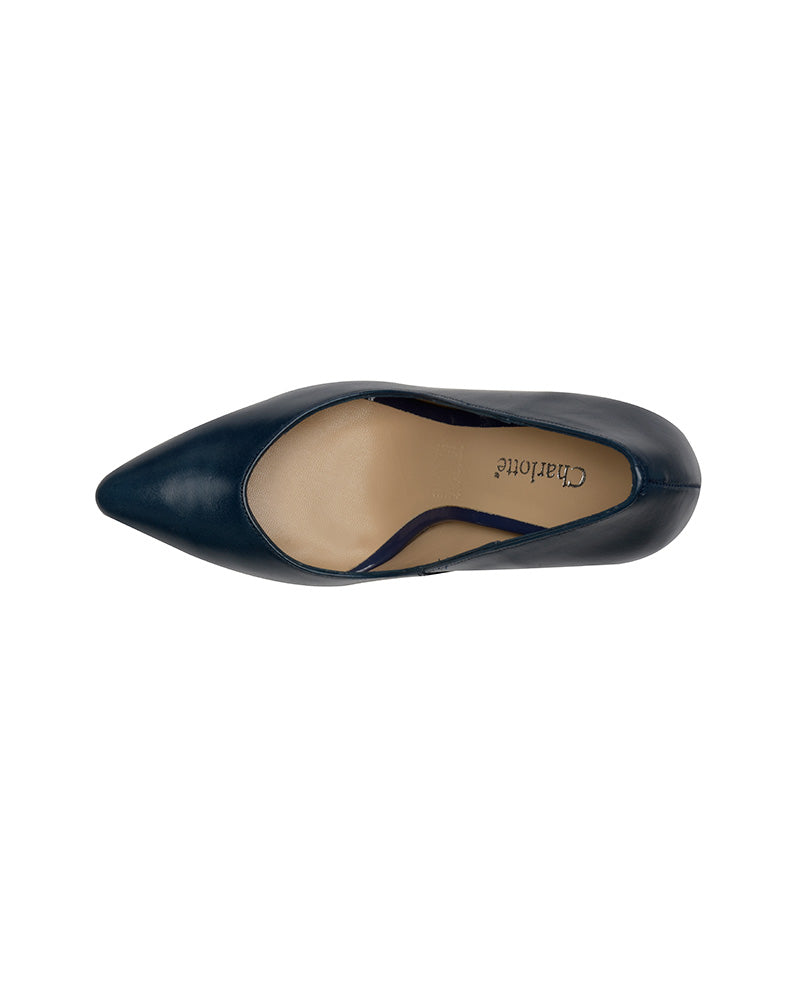 Zapatilla puntal de piel azul marino